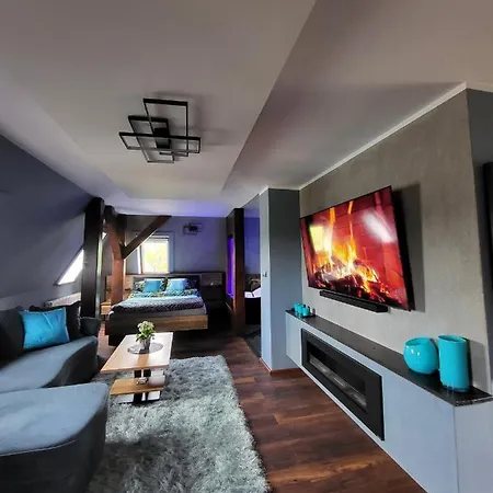 Lupus Zawioszony Do Konca 23 R Отель *