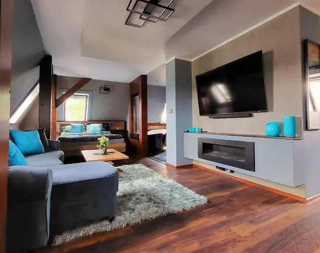 Hotel Lupus Zawioszony Do Konca 23 R Poznan