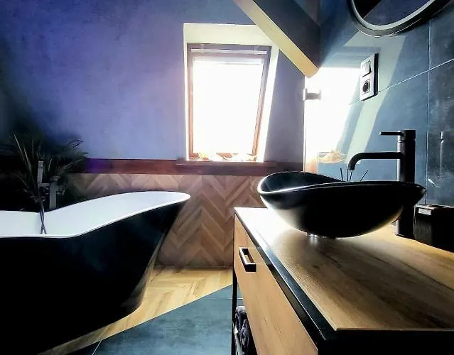 Hotel Lupus Zawioszony Do Konca 23 R Poznan